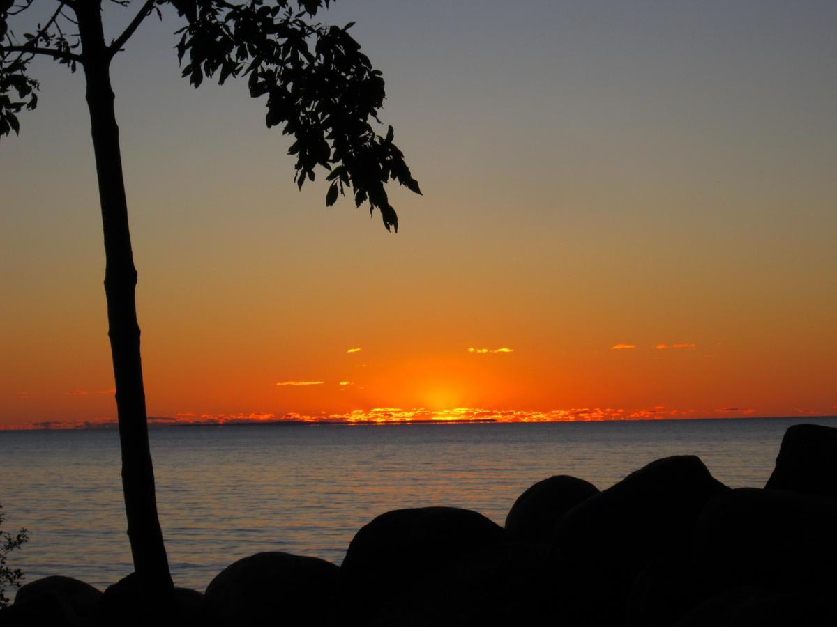 Balm Beach Resort And Motel エクステリア 写真