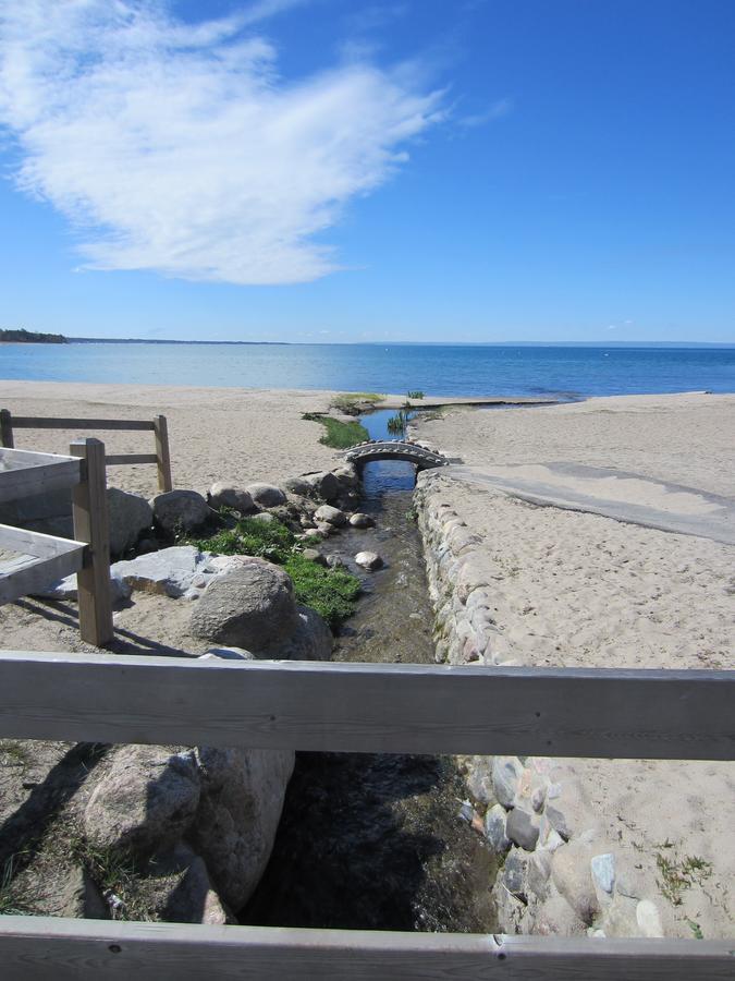 Balm Beach Resort And Motel エクステリア 写真